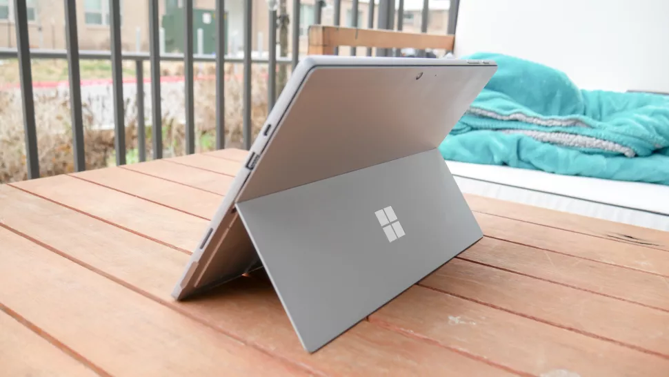 Surface Pro 7 laptop (Microsoft Surface Pro 7)